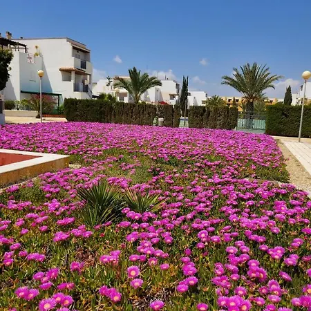 Casa Baja Naturista Con Patio En Primera Linea De Playa Con Piscina Comunitaria! Apartment Vera